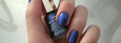 Глубокое синее море с Mavala №354 Metalic Blue