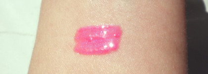 Весенний Benefit Ultra Shines lip gloss Dancing queen