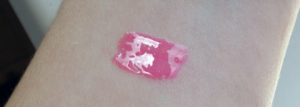 Весенний Benefit Ultra Shines lip gloss Dancing queen