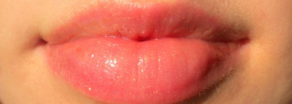 Revlon Super Lustrous Lip Gloss №205 Snow Pink