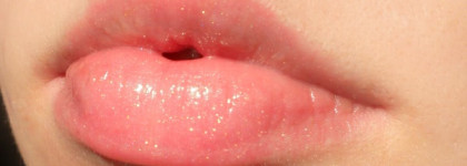 Revlon Super Lustrous Lip Gloss №205 Snow Pink