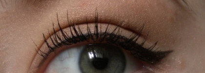 Идеальный вариант на каждый день: MAC Eye Shadow Patina