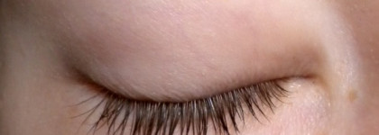 Очередная отличница от Max Factor: Clump Defy by False Lash Effect в оттенке Black
