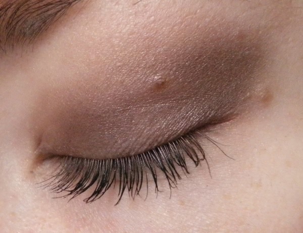 Такие разные МАС Eye Shadow Satin Taupe