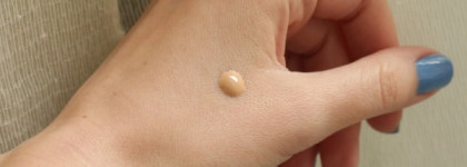 Тональный серум от Bare Minerals BareSkin Pure Brightening Serum Foundation Broad Spectrum SPF 20 Оттенок 02 Bare Shell