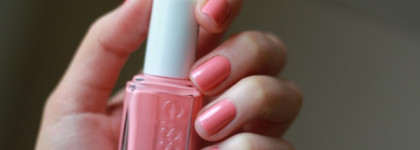 Карибы с Essie Stones n'Roses #350