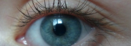 Тушь для ресниц Super Drama от Avon в оттенке black