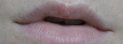 Милая капризница Bourjois Rouge Edition Velvet Lipstick 08 "Grand Cru"