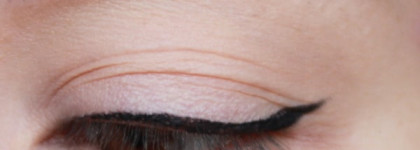 Benefit Push-Up Liner They're Real! Первый гелевый лайнер