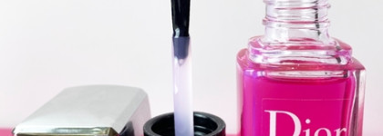 Dior Nail glow минимализм «на богатом»