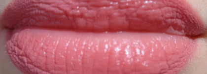 Прекрасная помада Dolce & Gabbana Monica Voluptuous Lipstick Gentle Monica 70
