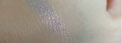 Самые желанные  Giorgio Armani Eyes to Kill Intense Silk Eye shadow №30 Rose Popillia