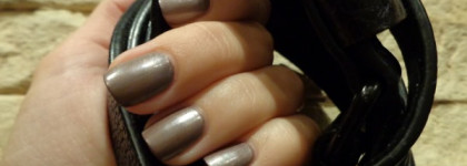 Как-то не сложилось с Dior «Mystic Metallics – Vernis» Nail Enamel 382 Destin