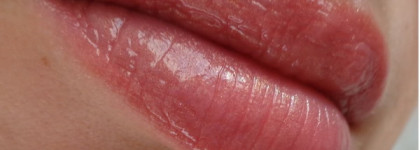 Все уже купили и я не отстаю. Блеск для губ Guerlain Gloss D'enfer Maxi Shine № 462 Rosy Bang