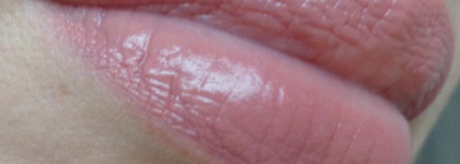 Нежнее нежного. Помада-сыворотка для губ Dior 'Serum de Rouge ' Luminous Color Lip Treatment SPF 20 #240 Pink Coral