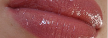 По следам осени 2012г. Chanel Rouge Allure Extrait De Gloss 68 Troublant & Chanel Rouge Coco 45 Caractere