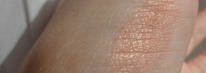 M.a.c. Mineralize Blush Warm Soul & M.a.c. Dazzleglass Crème Sublime Shine