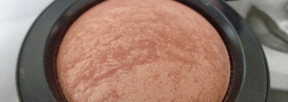 M.a.c. Mineralize Blush Warm Soul & M.a.c. Dazzleglass Crème Sublime Shine