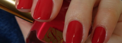 Estee Lauder Pure Color Nail Lacquer Beautiful Liar