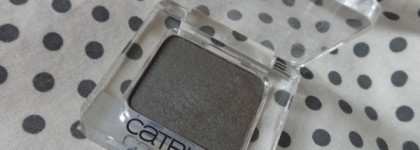 Маленькое открытие: Тени для век одинарные Catrice Absolute Eye Colour №590 Dorian’s Grey, №410 C’mon Chameleon! & №400 My First Copperware Party