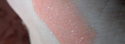 Расстроил Givenchy Gloss Interdit Lip Gloss 02 Impertinent Nude