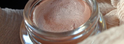 Shiseido Hydro- Powder Eye Shadow H8 Bare Pink