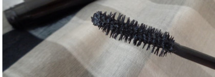 Giorgio Armani Eyes To Kill Excess Volume Mascara в оттенке 01 Black