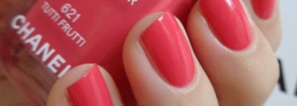Chanel Le Vernis Nail Colour 621 Tutti Frutti. Chanel Summer 2014 Collection