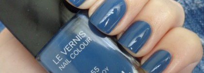 Chanel Le Vernis Nail Colour 555 Blue Boy - А мальчик то, оказывается, не простой