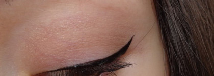 Жидкая подводка для глаз Clarins 3-Dot Liner Easy Lining Dot by Dot в оттенке Black