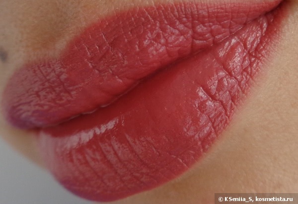 Gosh Velvet Touch Lipstick #160 Delicious