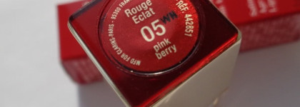 Clarins Rouge Eclat Satin Finish Age-Defying Lipstick # 05 Pink Berry