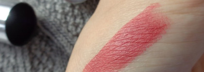 Любительницам матовых губ посвящается. Seventeen Matte Lasting Lipstick Spf15 #09