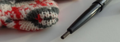 Maybelline New York Brow Satin в оттенке Dark brown