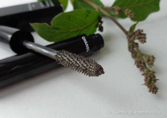 Chanel Le Volume de Chanel Mascara #040 Khaki Bronze