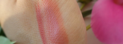 Весенняя пара: Л’Этуаль Lingerie Satine #201 Peignoir & Л’Этуаль Rouge Desir #404 Corset