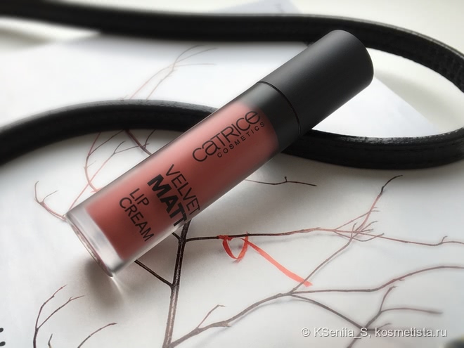 Еще одна из рода марсала. Catrice Velvet Matt Lip cream #30 Hazel-Rose Royce