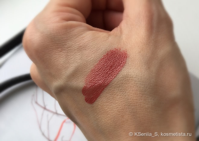Еще одна из рода марсала. Catrice Velvet Matt Lip cream #30 Hazel-Rose Royce