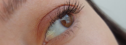 Divage Tube your lashes hi-tech volume mascara