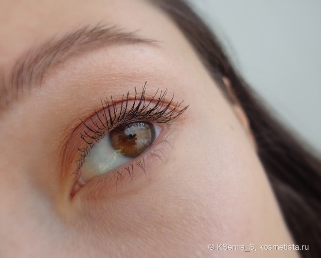 Divage Tube your lashes hi-tech volume mascara