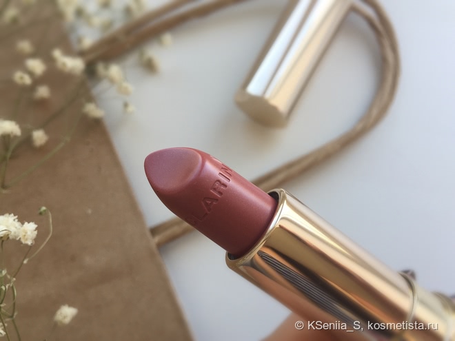 В ней прекрасно всё! Clarins Joli Rouge Brillant Moisturizing Perfect Shine Sheer Lipstick #30 Soft Berry