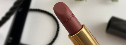 Chanel Rouge Allure Velvet luminous matte lip colour #62 Libre