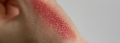 Матовый блеск для губ Note Mattemoist Lipgloss #402 Matkiss