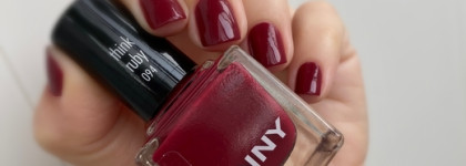Anny nail polish #094 Think ruby
