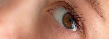 RAD all that juice mascara #001 oxblood