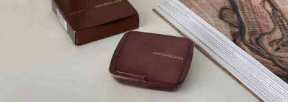 Hourglass Ambient lighting powder #dim light