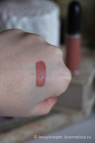MAC - Retro Matte Liquid Lipcolour в оттенке Lady-be-good