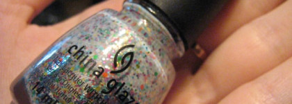Пасхальный "Чайник" или  China Glaze  1194 It's a trap-eze