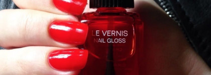 Пост четверга о  Chanel Le Vernis Nail Gloss №530 Rouge Radical