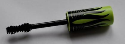 Приятная новинка Wild Mega Volume Mascara Тушь для ресниц (объемная). Max Factor. Цвет черный